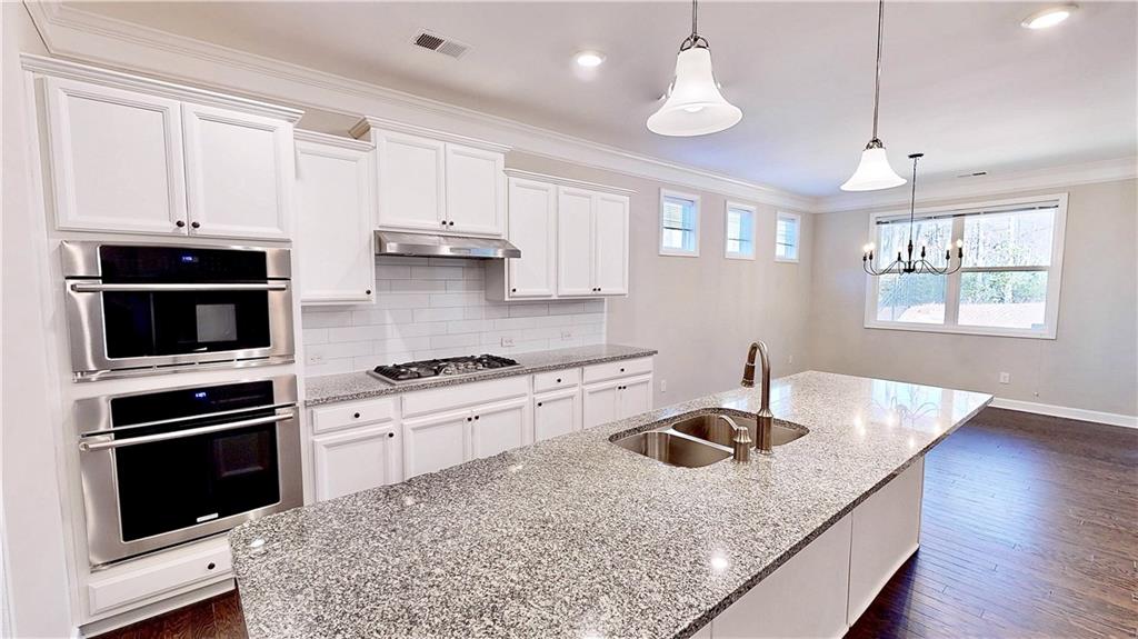 2455 Westlington Circle