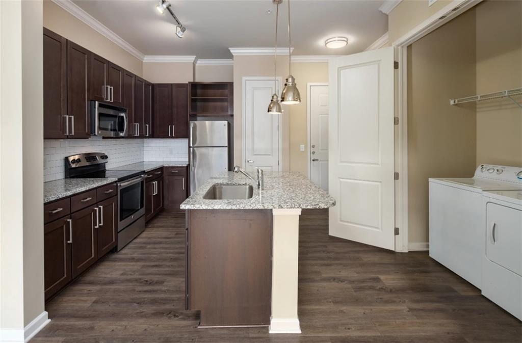 306 Ardmore Circle NW C104