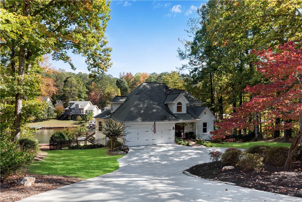 10005 Lakeview Parkway