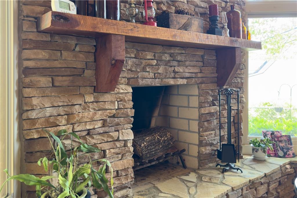 512 Williamsburg Drive