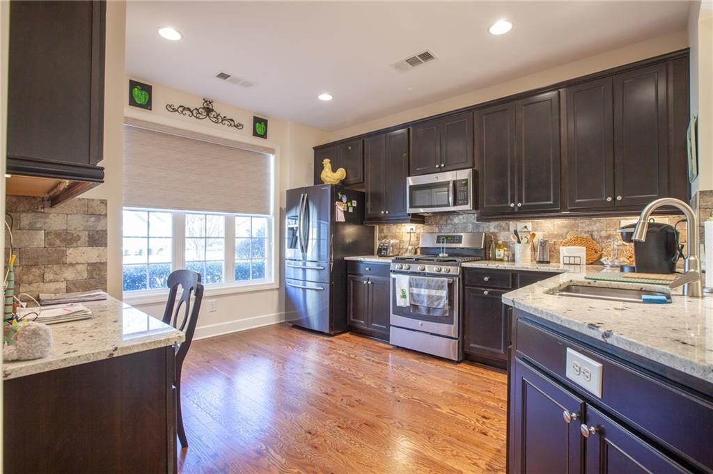 3445 Great Oak Drive, Gainesville, Georgia image 3