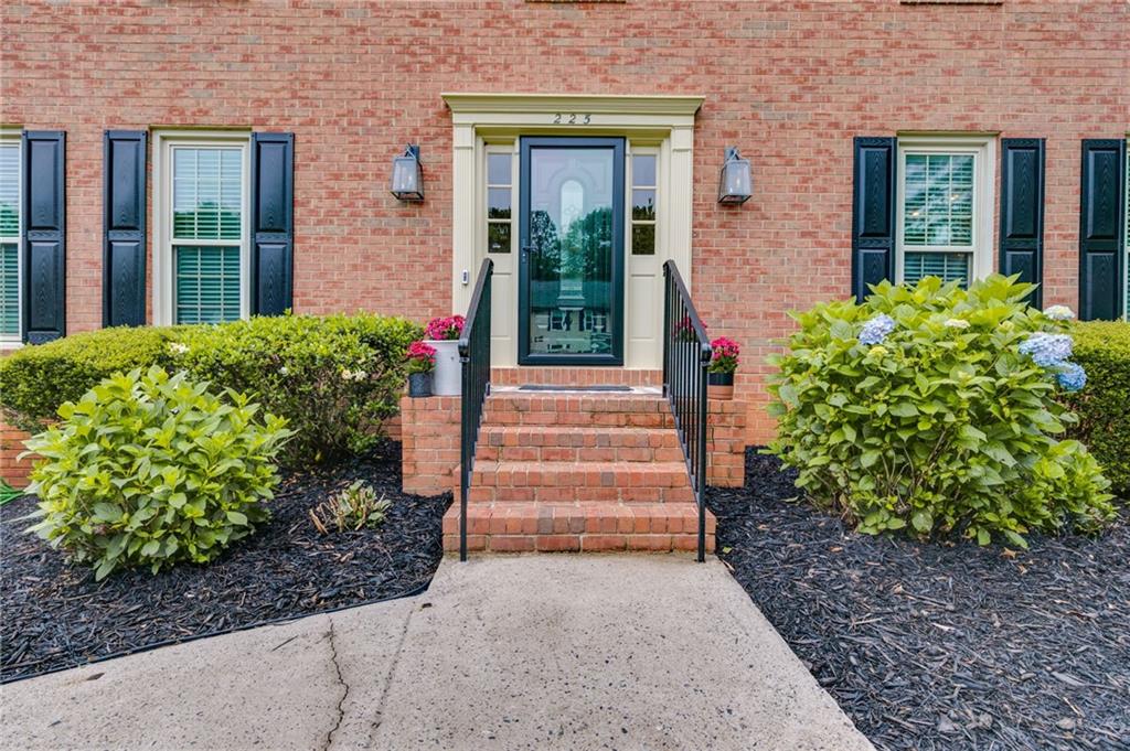 225 Carriage Station Circle