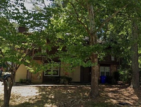 Townhouse For Rent - 1443 Forest Villa Drive<br/> Conyers, GA 30012