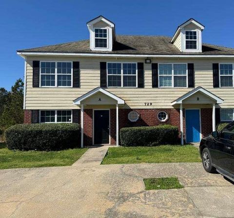Townhouse For Sale - 729 Wheel House Lane #A<br/> Walton County, Monroe, GA 30655