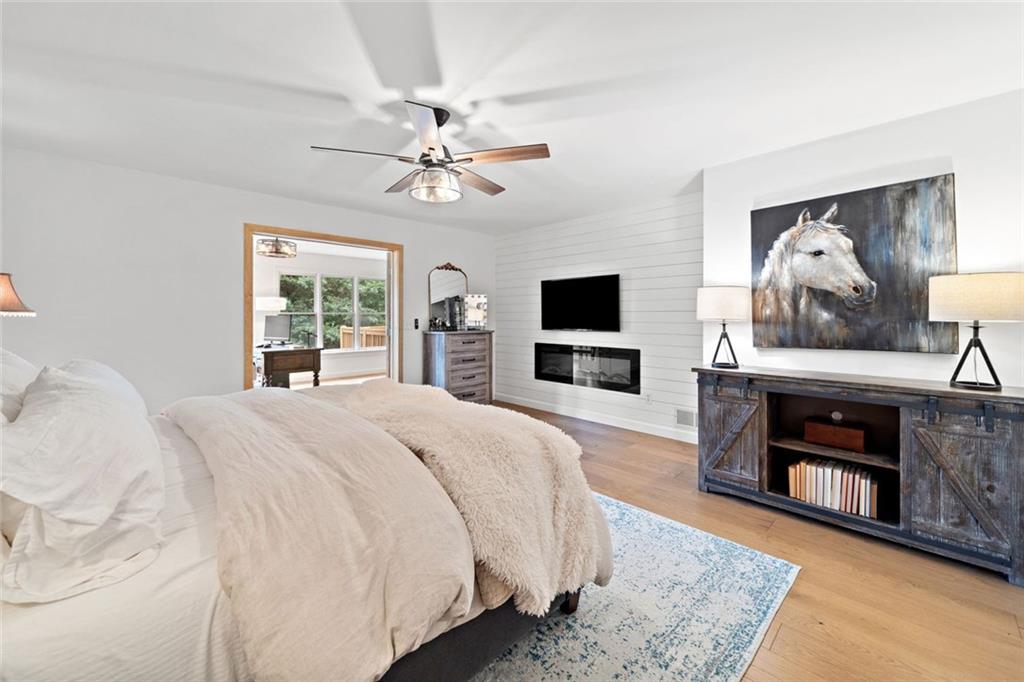 1435 Willis Lake Drive, Kennesaw, Georgia image 30
