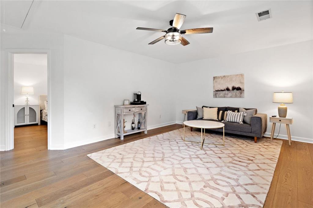 1435 Willis Lake Drive, Kennesaw, Georgia image 37
