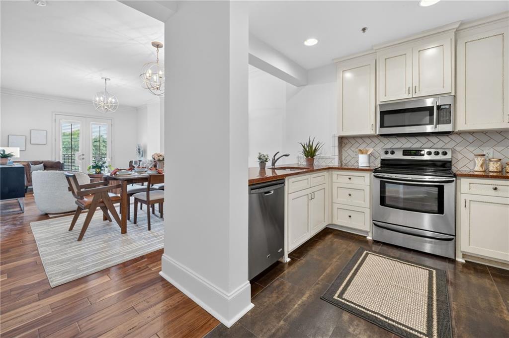 2277 Peachtree Road NE 506