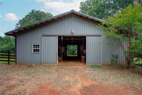 A home in Locust Grove