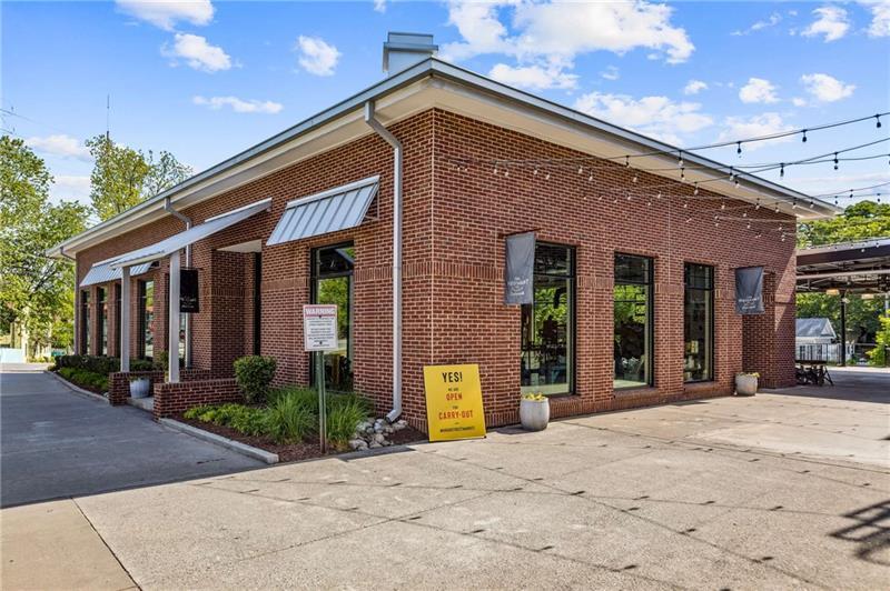 330 McGill Place - Residential