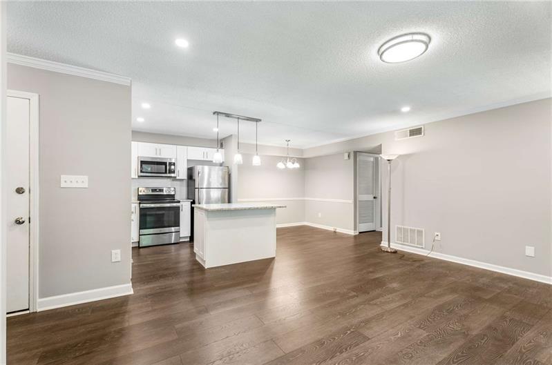 330 McGill Place - Residential