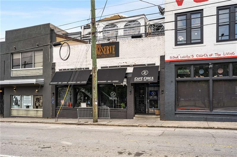 330 McGill Place - Residential