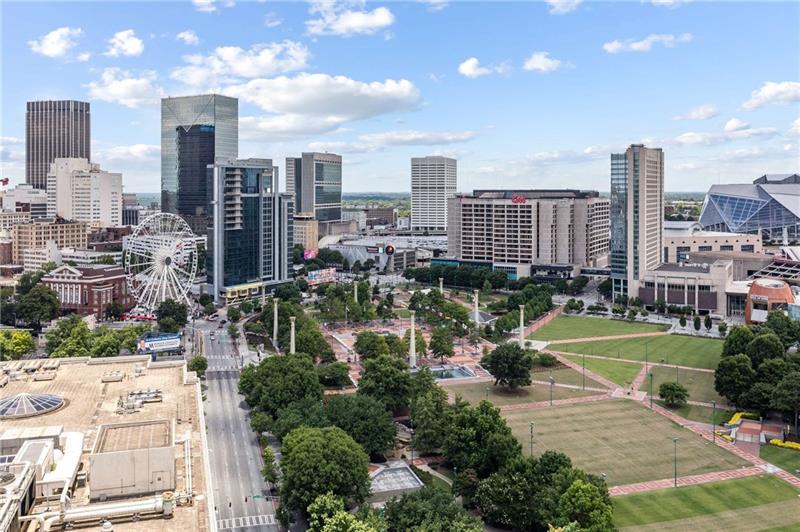 330 McGill Place - Residential