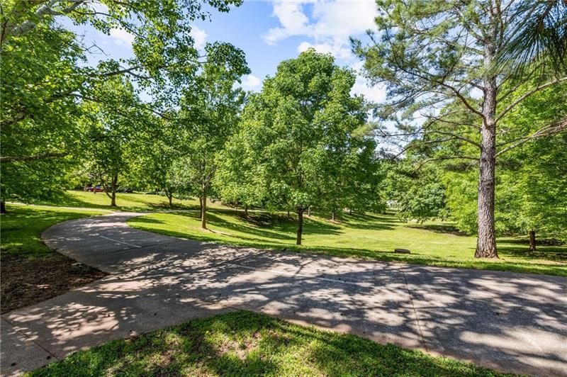 330 McGill Place - Residential