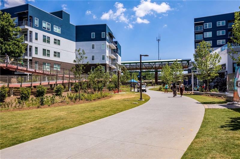 330 McGill Place - Residential