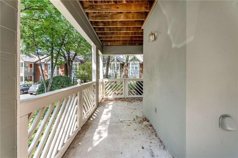 330 McGill Place - Residential