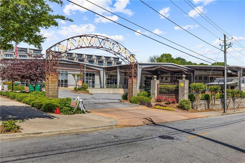 330 McGill Place - Residential