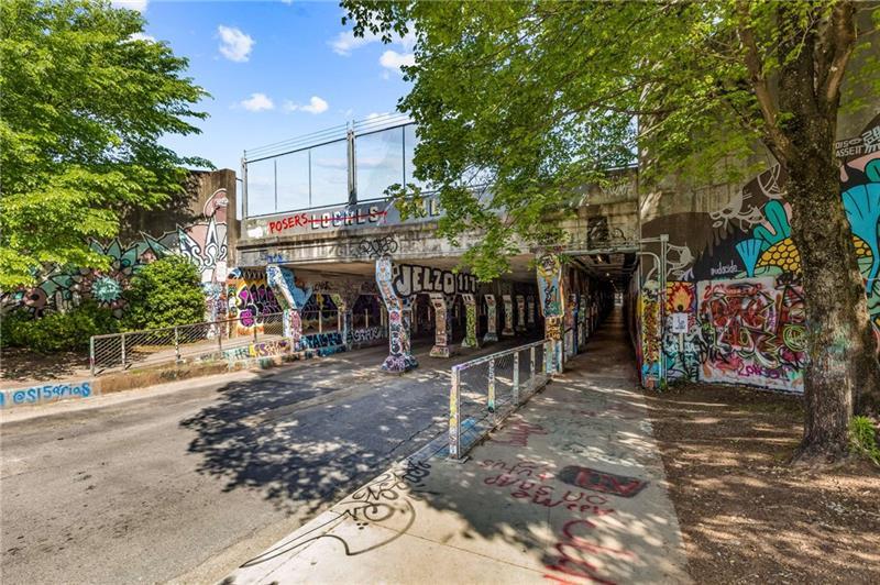 330 McGill Place - Residential