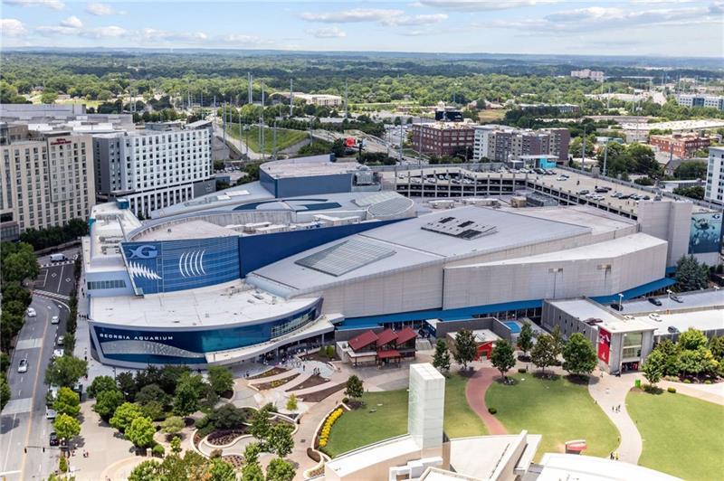 330 McGill Place - Residential