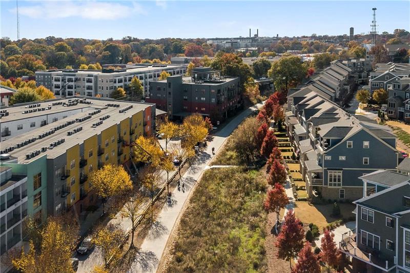 330 McGill Place - Residential