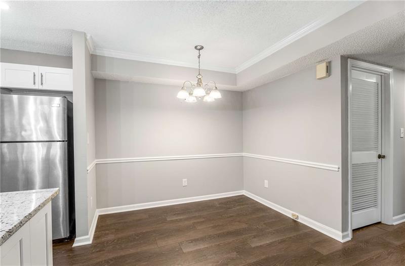 330 McGill Place - Residential