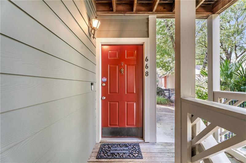 330 McGill Place - Residential