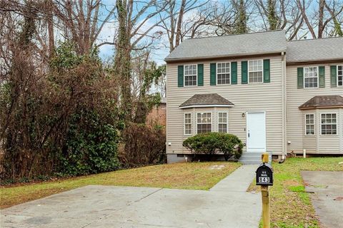 Townhouse For Sale - 843 Joseph Club Drive<br/> Mableton, GA 30126