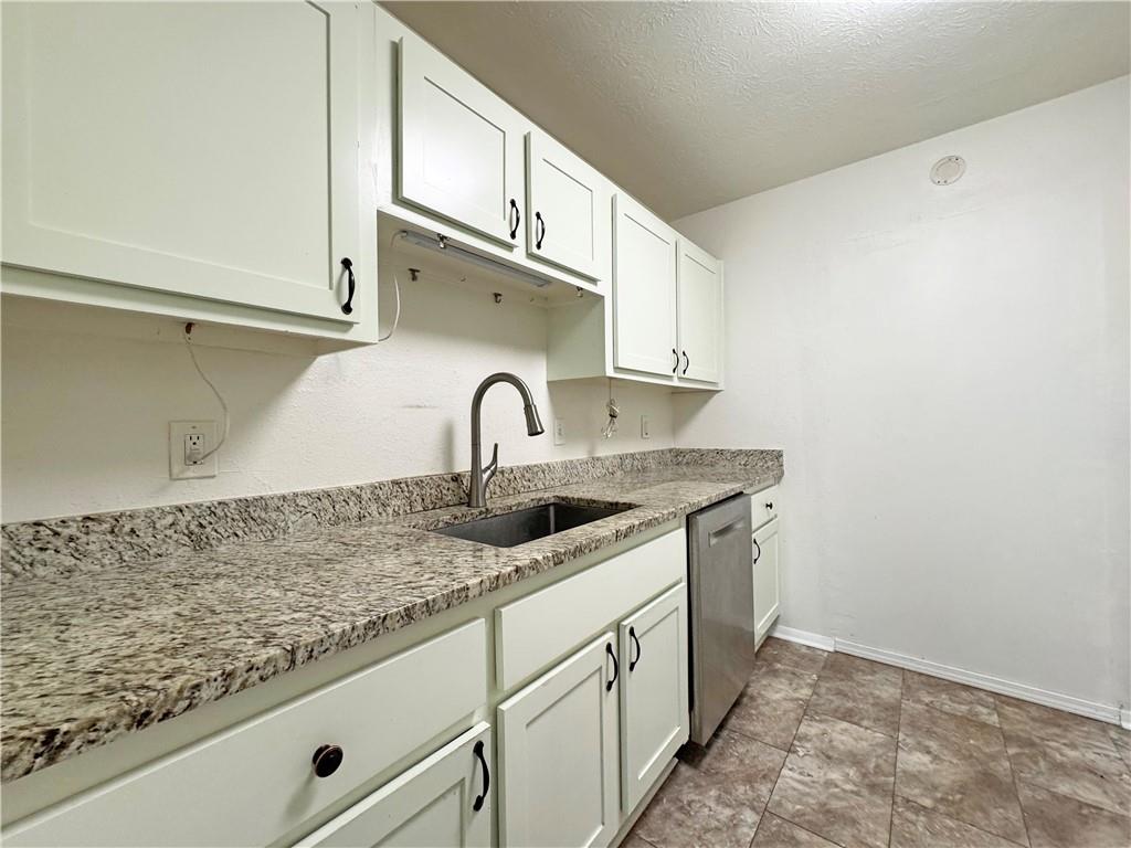 1812 Ashborough Circle #C, Marietta, Georgia image 7