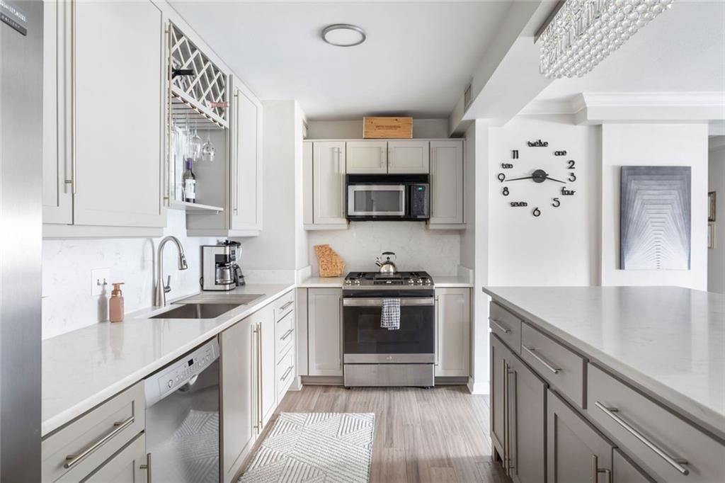 620 Peachtree NE 1505