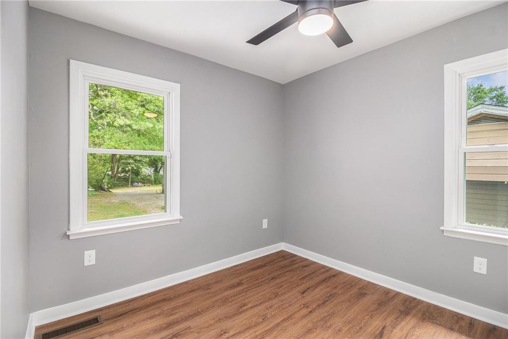 208 Silver Springs Circle, Atlanta, Georgia image 15