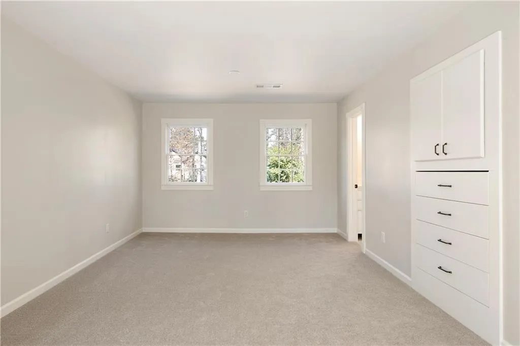 Roswell, Georgia 30076, United States, 4 Bedrooms Bedrooms, ,4 BathroomsBathrooms,Residential,Pending,4621