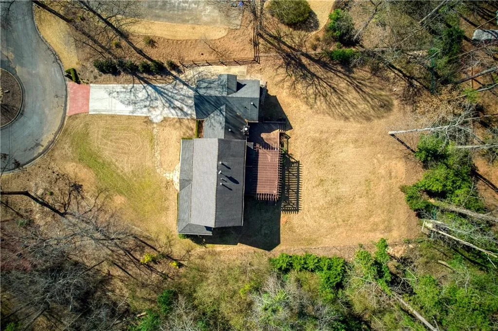 Roswell, Georgia 30076, United States, 4 Bedrooms Bedrooms, ,4 BathroomsBathrooms,Residential,Pending,4621