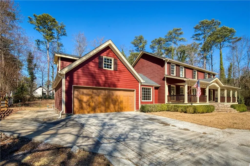 Roswell, Georgia 30076, United States, 4 Bedrooms Bedrooms, ,4 BathroomsBathrooms,Residential,Pending,4621