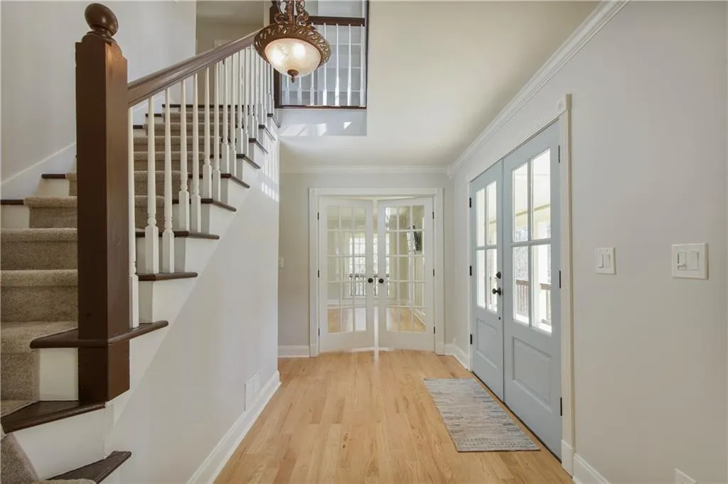 Roswell, Georgia 30076, United States, 4 Bedrooms Bedrooms, ,4 BathroomsBathrooms,Residential,Pending,4621