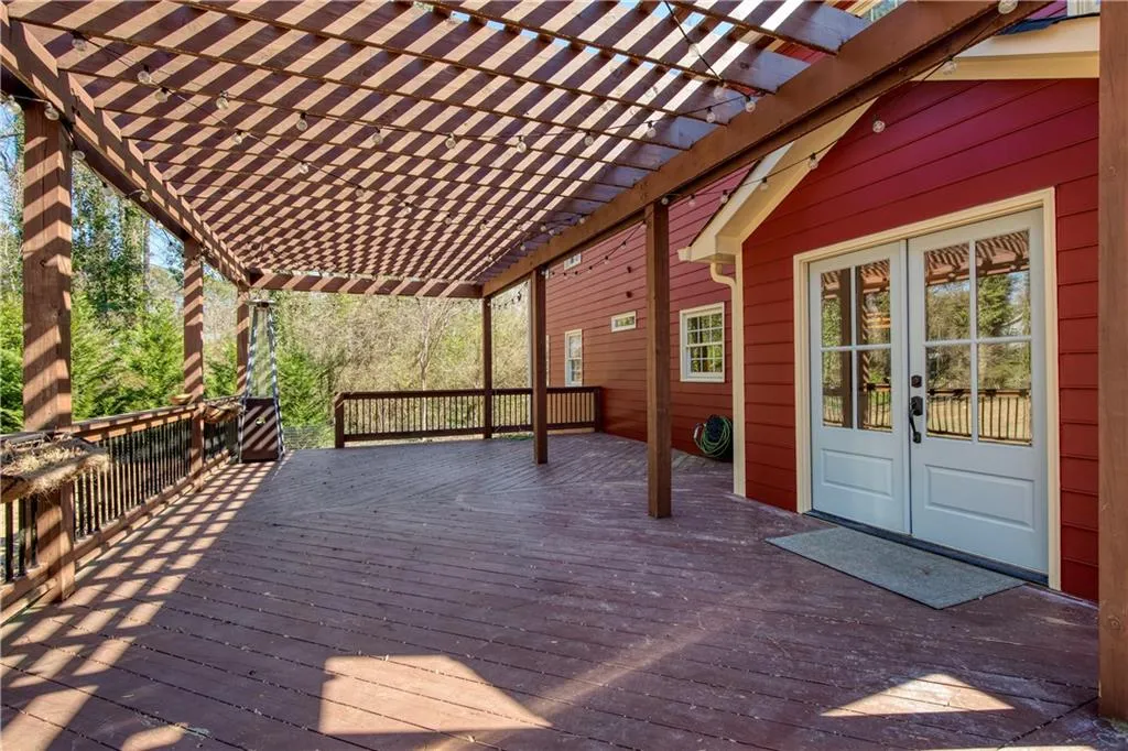 Roswell, Georgia 30076, United States, 4 Bedrooms Bedrooms, ,4 BathroomsBathrooms,Residential,Pending,4621