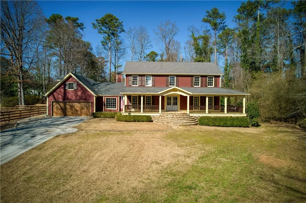 Roswell, Georgia 30076, United States, 4 Bedrooms Bedrooms, ,4 BathroomsBathrooms,Residential,Pending,4621