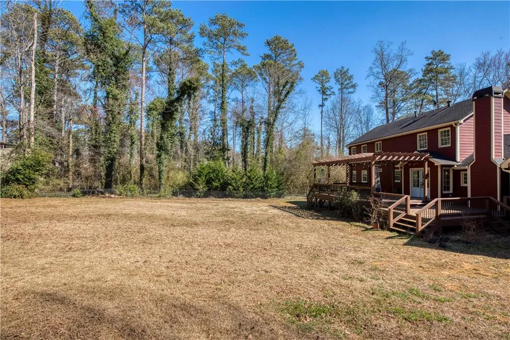 Roswell, Georgia 30076, United States, 4 Bedrooms Bedrooms, ,4 BathroomsBathrooms,Residential,Pending,4621