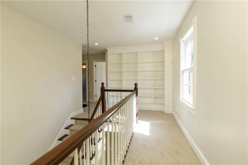 Roswell, Georgia 30076, United States, 4 Bedrooms Bedrooms, ,4 BathroomsBathrooms,Residential,Pending,4621