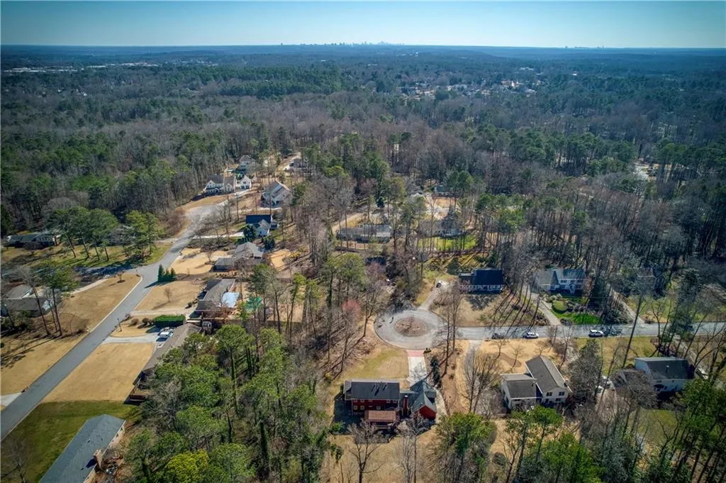 Roswell, Georgia 30076, United States, 4 Bedrooms Bedrooms, ,4 BathroomsBathrooms,Residential,Pending,4621