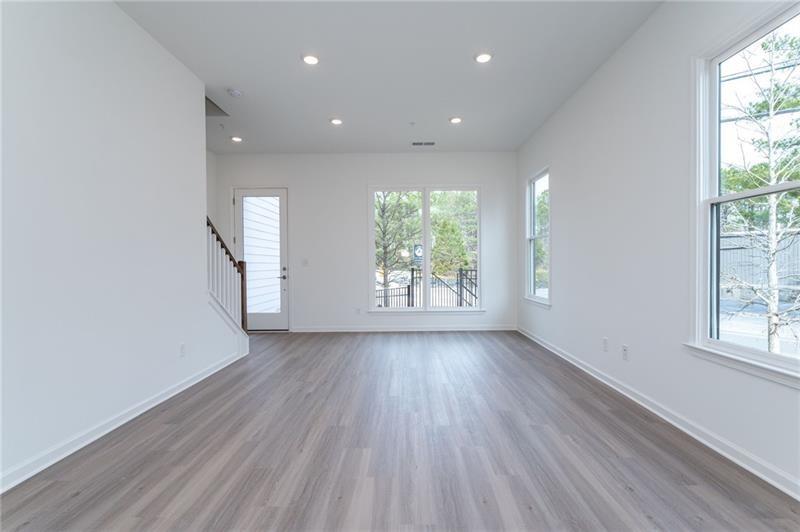 WESTOWN - Residential Lease