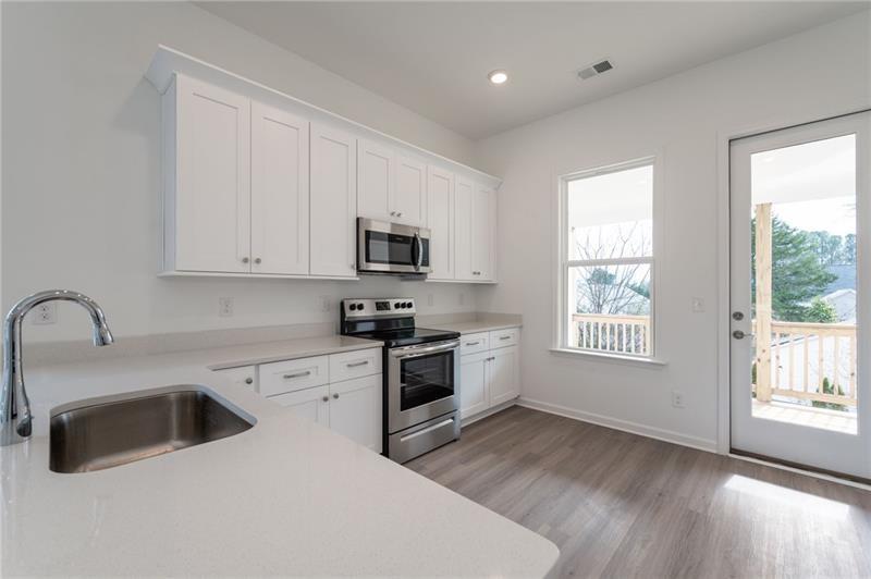 WESTOWN - Residential Lease