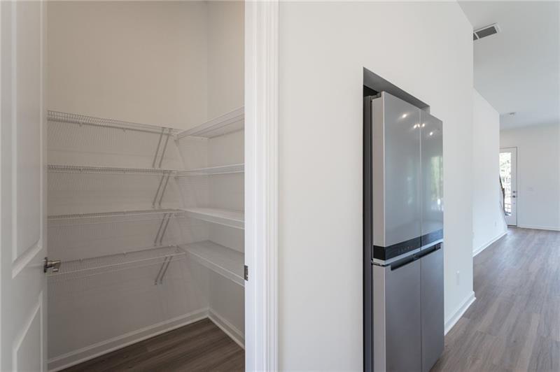 WESTOWN - Residential Lease