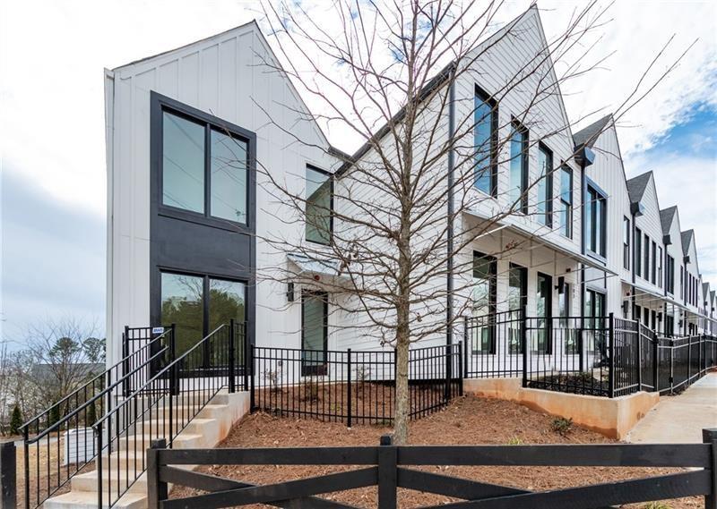 WESTOWN - Residential Lease