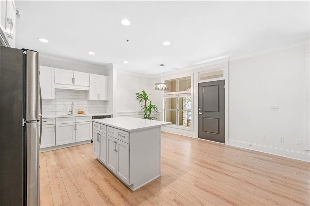 625 Piedmont Avenue NE 105