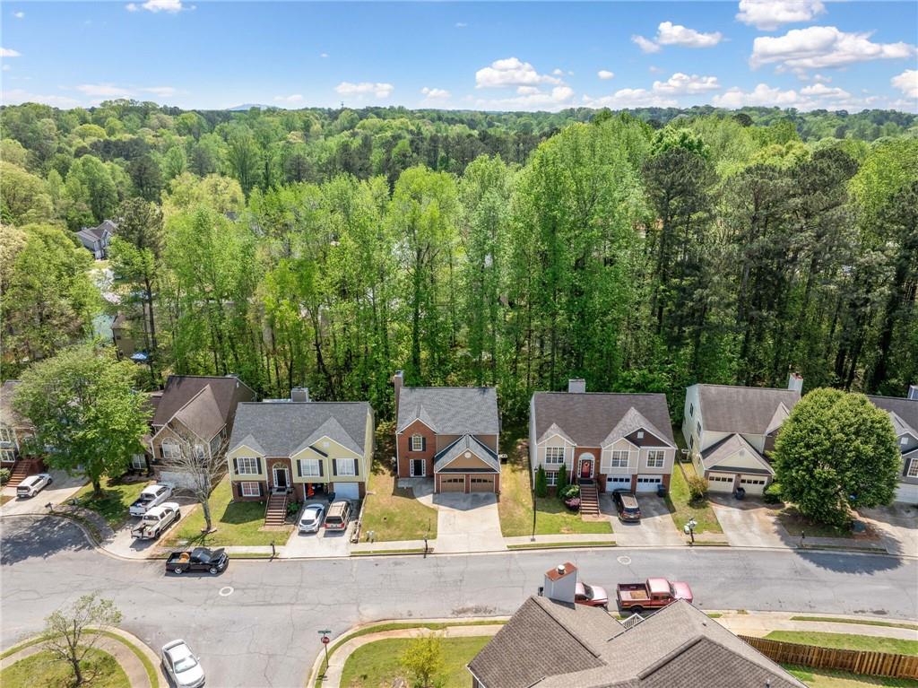 610 Durham Ridge Drive, Lilburn, Georgia image 3