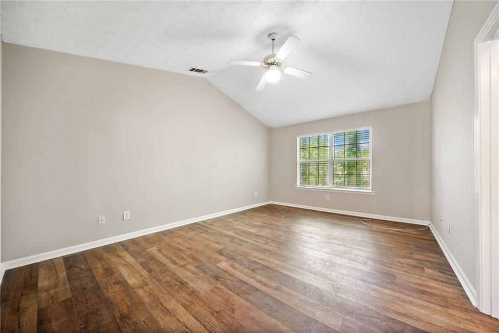 610 Durham Ridge Drive, Lilburn, Georgia image 24