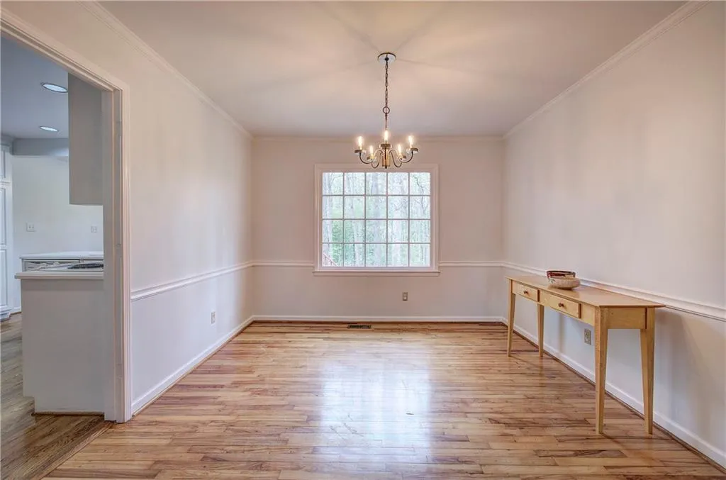 Marietta, Georgia 30068, United States, 4 Bedrooms Bedrooms, ,3 BathroomsBathrooms,Residential,Active,23859