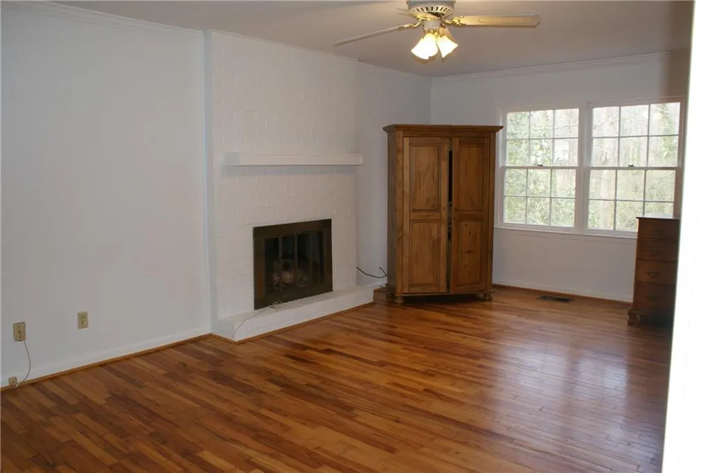 Marietta, Georgia 30068, United States, 4 Bedrooms Bedrooms, ,3 BathroomsBathrooms,Residential,Active,23859