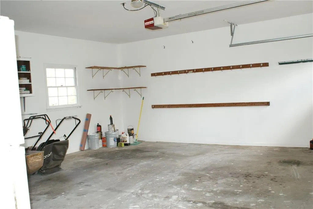 Marietta, Georgia 30068, United States, 4 Bedrooms Bedrooms, ,3 BathroomsBathrooms,Residential,Active,23859