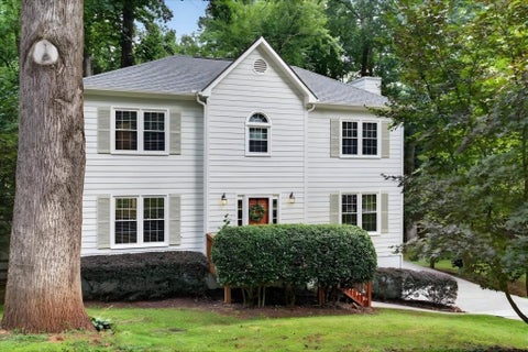 Homes For Sale - 40 Raquel Drive<br/> Marietta, GA 30064