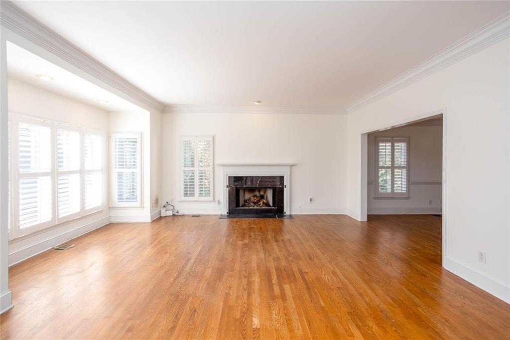 1320 Wildcliff Parkway NE